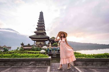 TANAH-LOT1.jpg